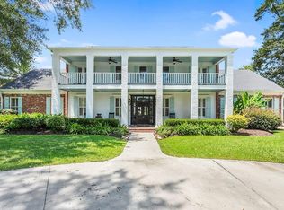 17 River Ln, Lake charles, LA 70605