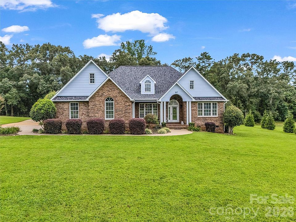 1st image of 167 Green Meadows Dr