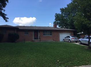 514 Courtesy Ln, Bethalto, IL 62010