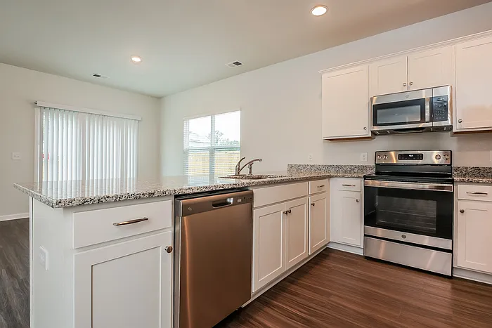 119 Shire Dr — Photo 6