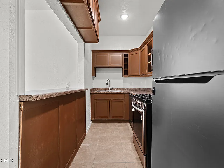 209 N Seville Dr #A — Photo 19