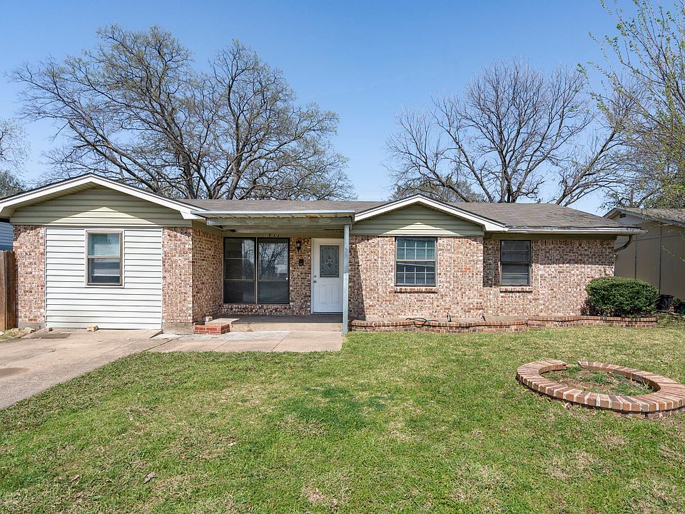 1st image of 1533 Meadowcrest Dr