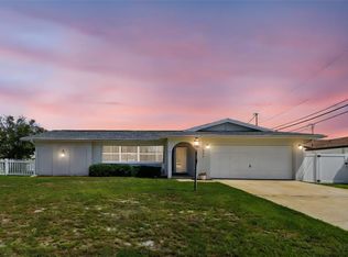 11071 141st St, Largo, FL 33774