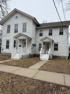 371-373 Cedar St, Aurora, IL, 60506