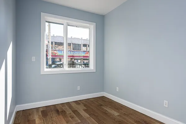 Rented by Nooklyn NYC LLC | media 3