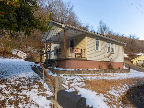 175 Gap View Dr, Charleston, WV 25306