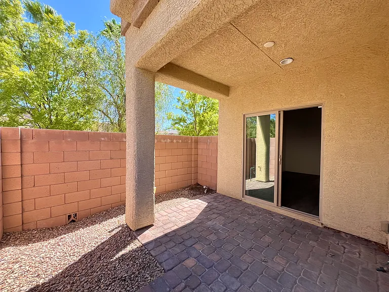 9493 Alma Ridge Ave — Photo 40