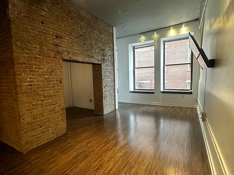 Lando Lofts — Photo 63