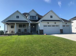 1759 Fallbrooke Dr, Hastings, MN 55033