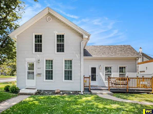 243 S 17th St, Blair, NE 68008