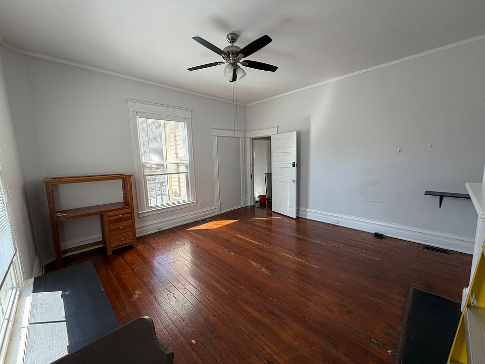 2nd image of 315 Park Ave #2