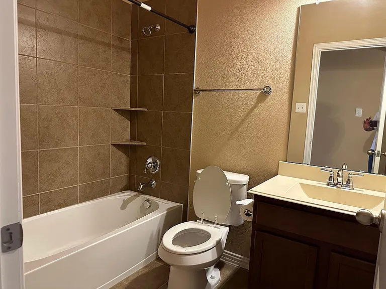 3428 Canyon Lake Dr — Photo 8