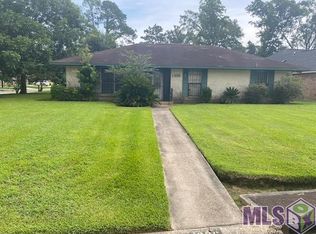 1386 Arcadia Dr, Baton Rouge, LA 70810