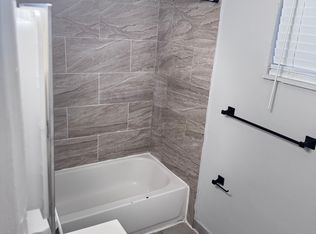 103 NW 7th Ave APT E, Pompano Beach, FL 33060