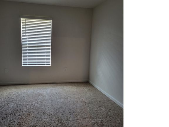 2nd image of 7340 Lakeside Oak Ct