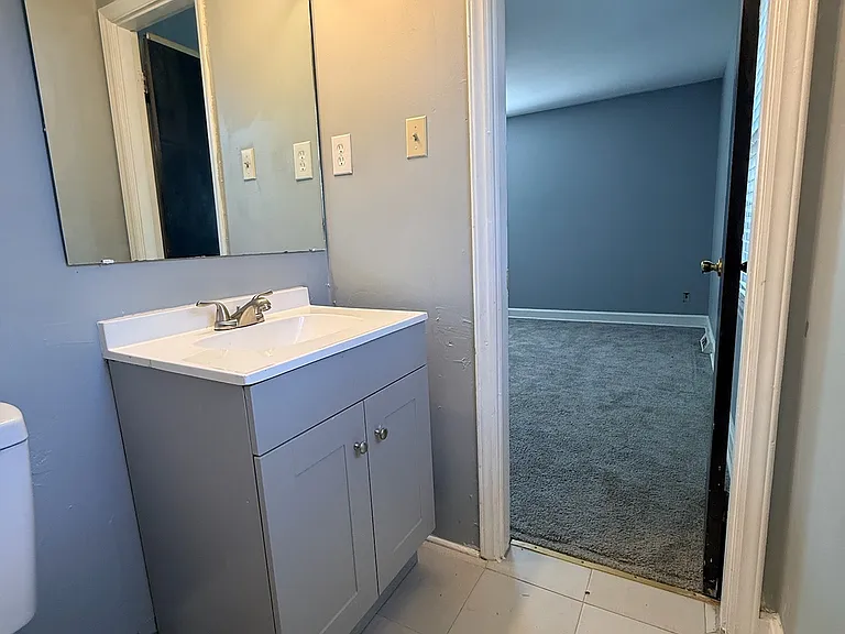 5325 Evanshire Dr — Photo 9