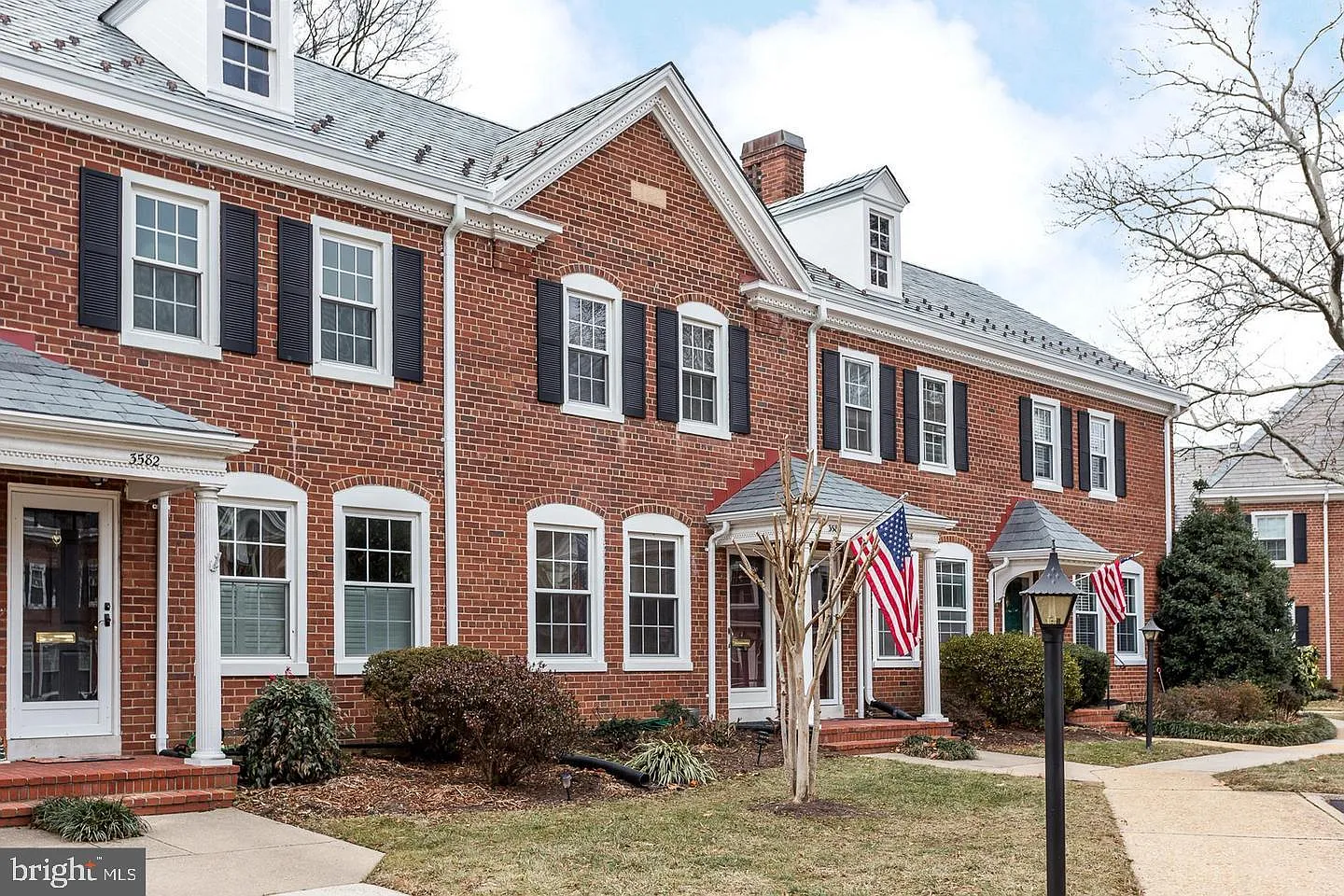 Fairlington Glen — Photo 1
