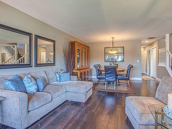 5th image of 5860 Montevino Dr