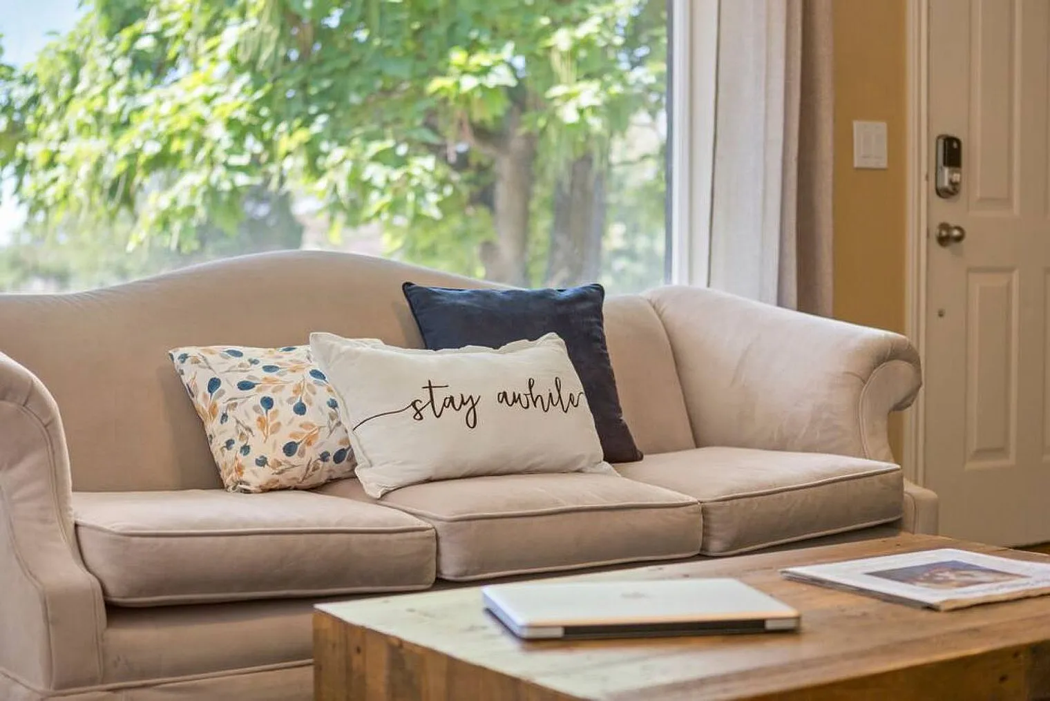5 bed, 3.0 bath, $4,843 — Photo 2