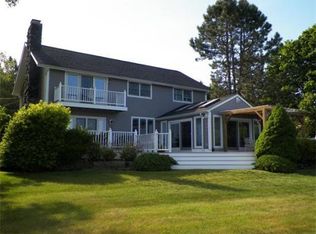 162 N Main St, Salem, NH 03079