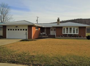429 E Main St, Bainbridge, OH
