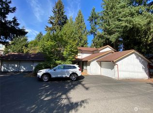 1104 NE 145th St #3, Seattle, WA 98155