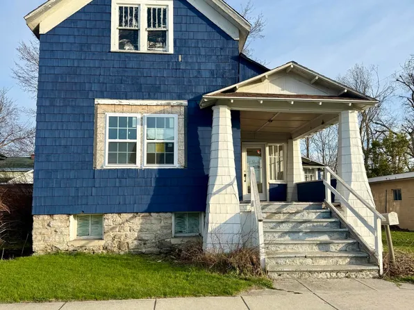 217 S 6th Ave, Alpena, MI 49707