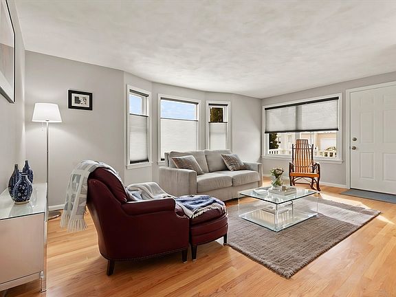 4th image of 4 Evergreen Cir Unit 4