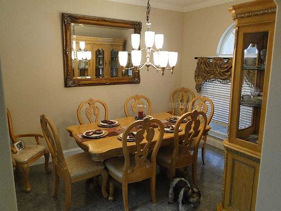 3rd image of 4349 Hammersmith Dr