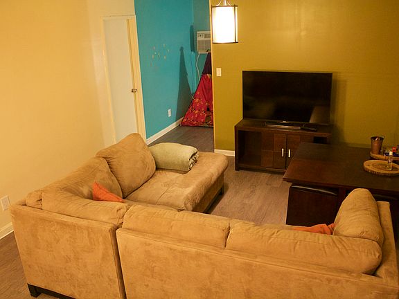 3rd image of 510 Dubois Ave APT 14B