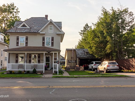 2nd image of 354 S Main St