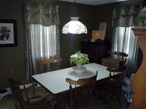 dinning room, before it was 