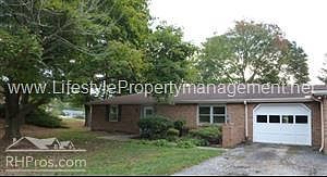 275 Kingswood Drive