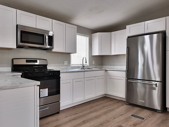 3rd image of 2650 W Union Hills Dr Lot 79