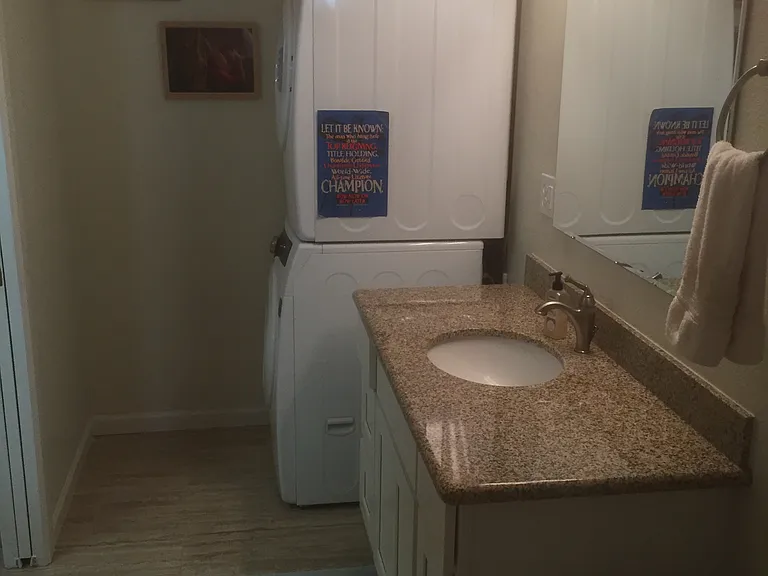 6361 SW Southwood Dr #3 — Photo 7
