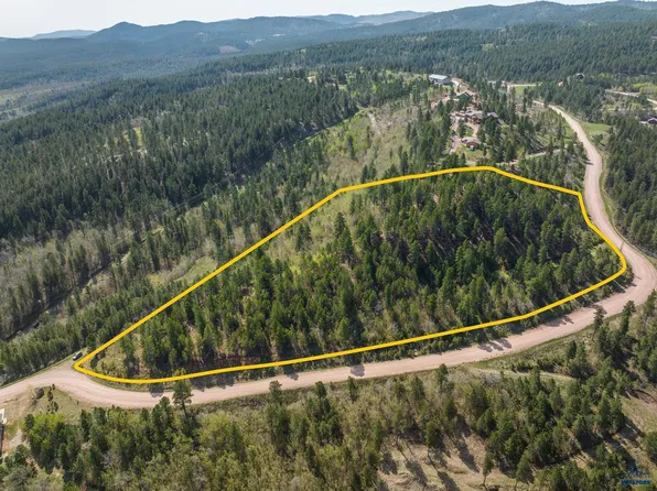2810 Centennial Vista Ave, Spearfish, SD 57783