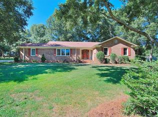 11713 Ranburne Rd, Mint Hill, NC 28227