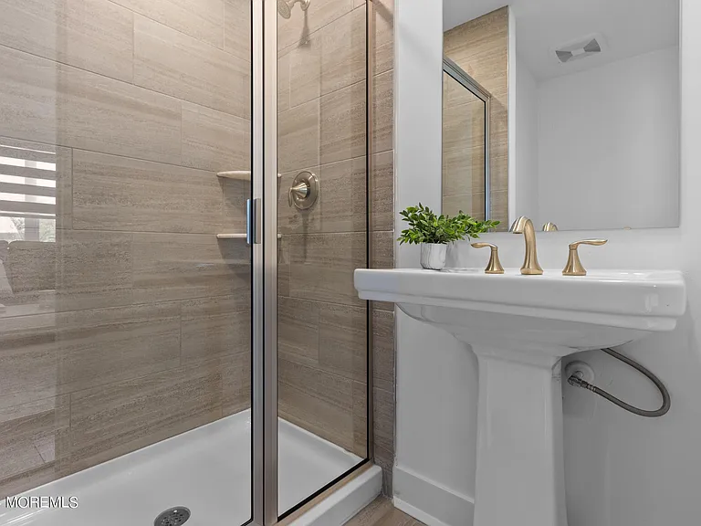 15 Kelly Way — Photo 26