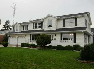 402 W 2nd St, New Bremen, OH 45869