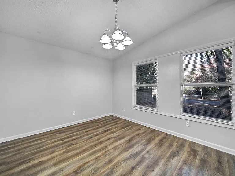 6513 Old Post Rd #6513 — Photo 5