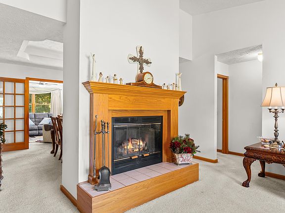 5th image of 1210 Spring St