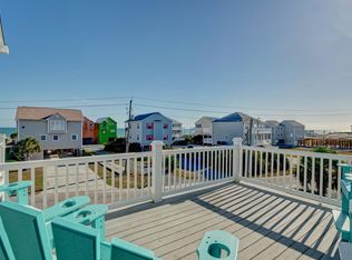 203 Sandpiper Ln, Surf City, NC 28445