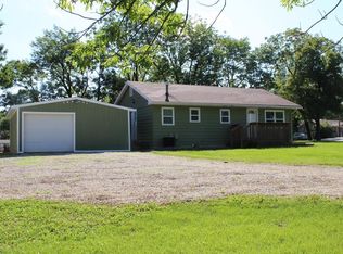 917 S Rollins St, Macon, MO 63552
