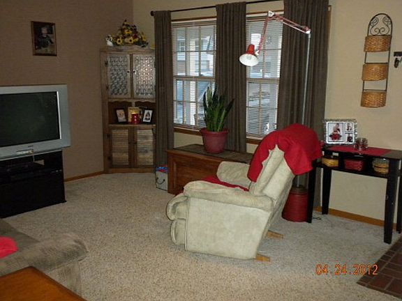 2nd image of 1430 Cullen Ct