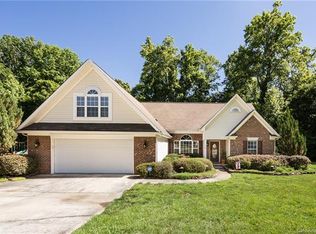 309 Woodlynn Dr, Charlotte, NC 28214