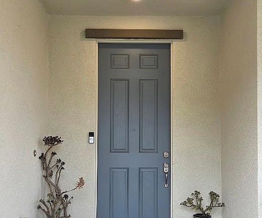 4th image of 1455 Winzer Pl