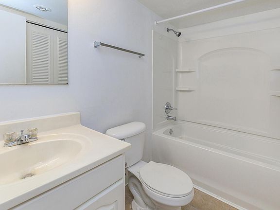 2nd image of 8500 Lindbergh Blvd #C1702