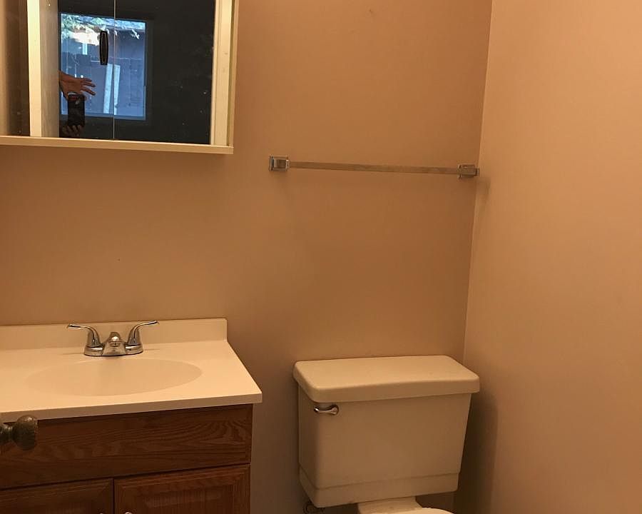 1st image of 2716 Saratoga Dr