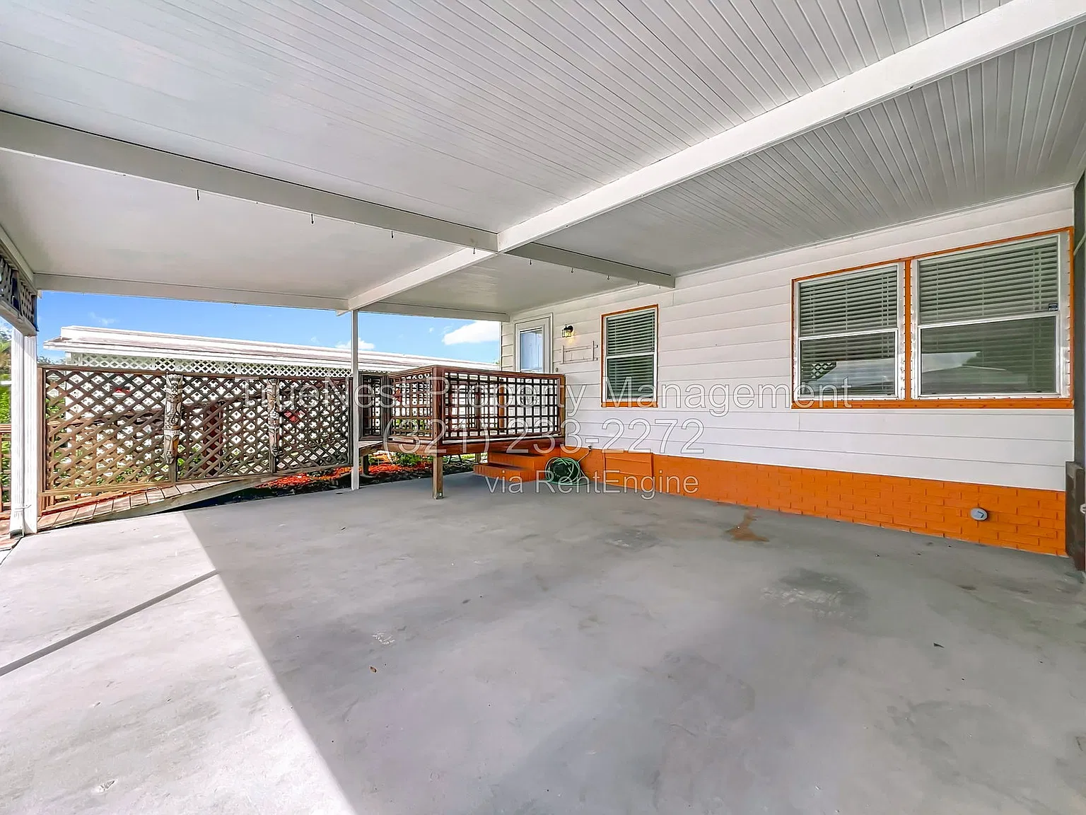 2 bed, 2.0 bath, 805 sqft, $1,549 — Photo 4
