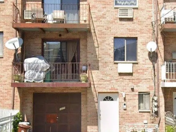 1277 E 224th St, Bronx, NY 10466